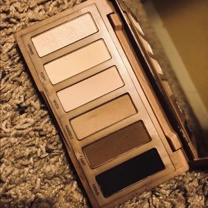Naked Basics by Urban Decay